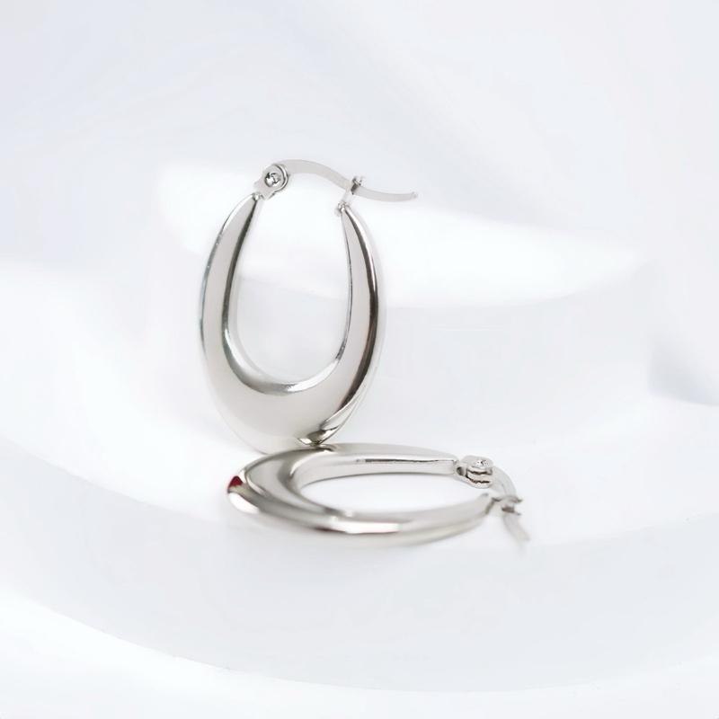Jmtth Luna Curve Earrings