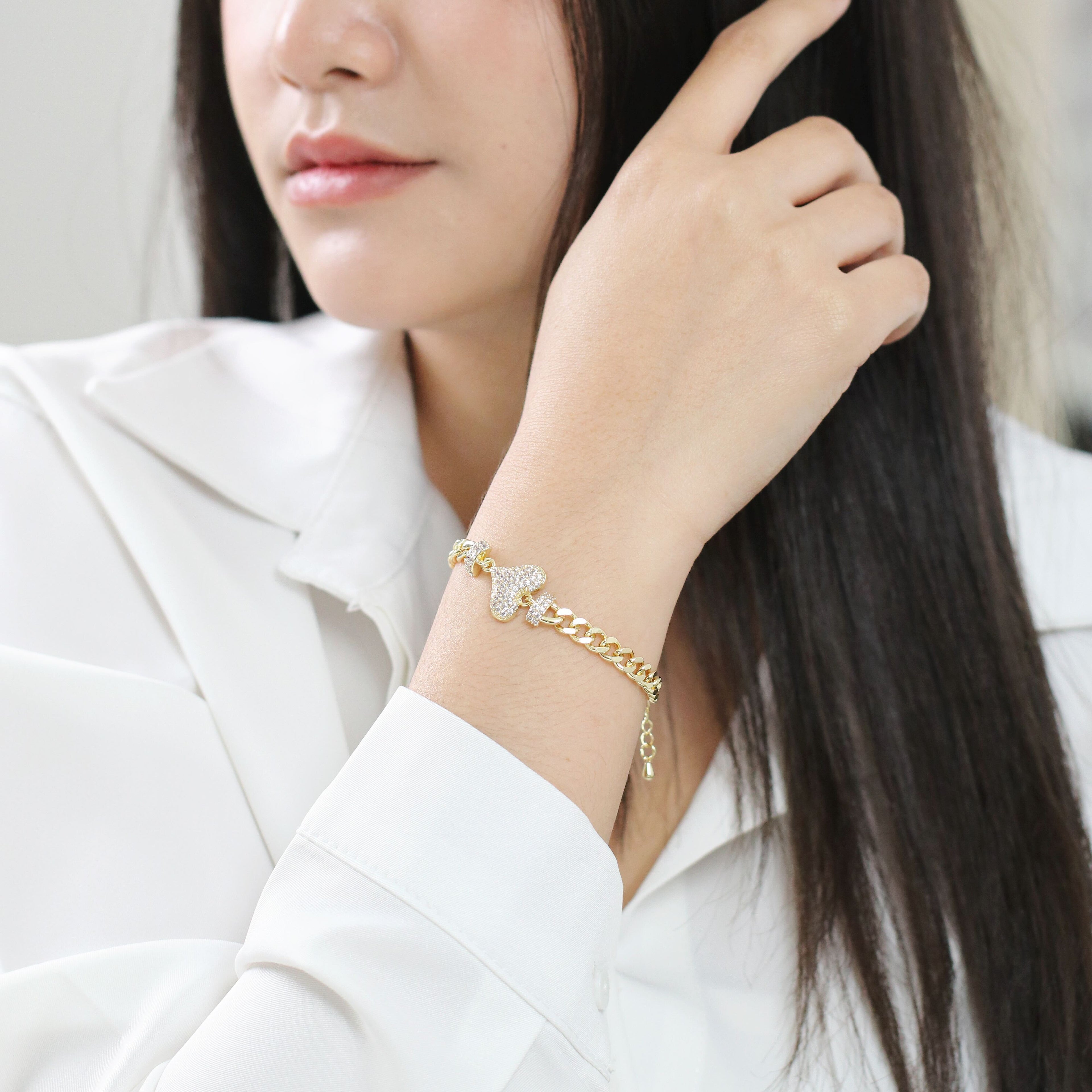 Jmtth Dazzle Heart Bracelet