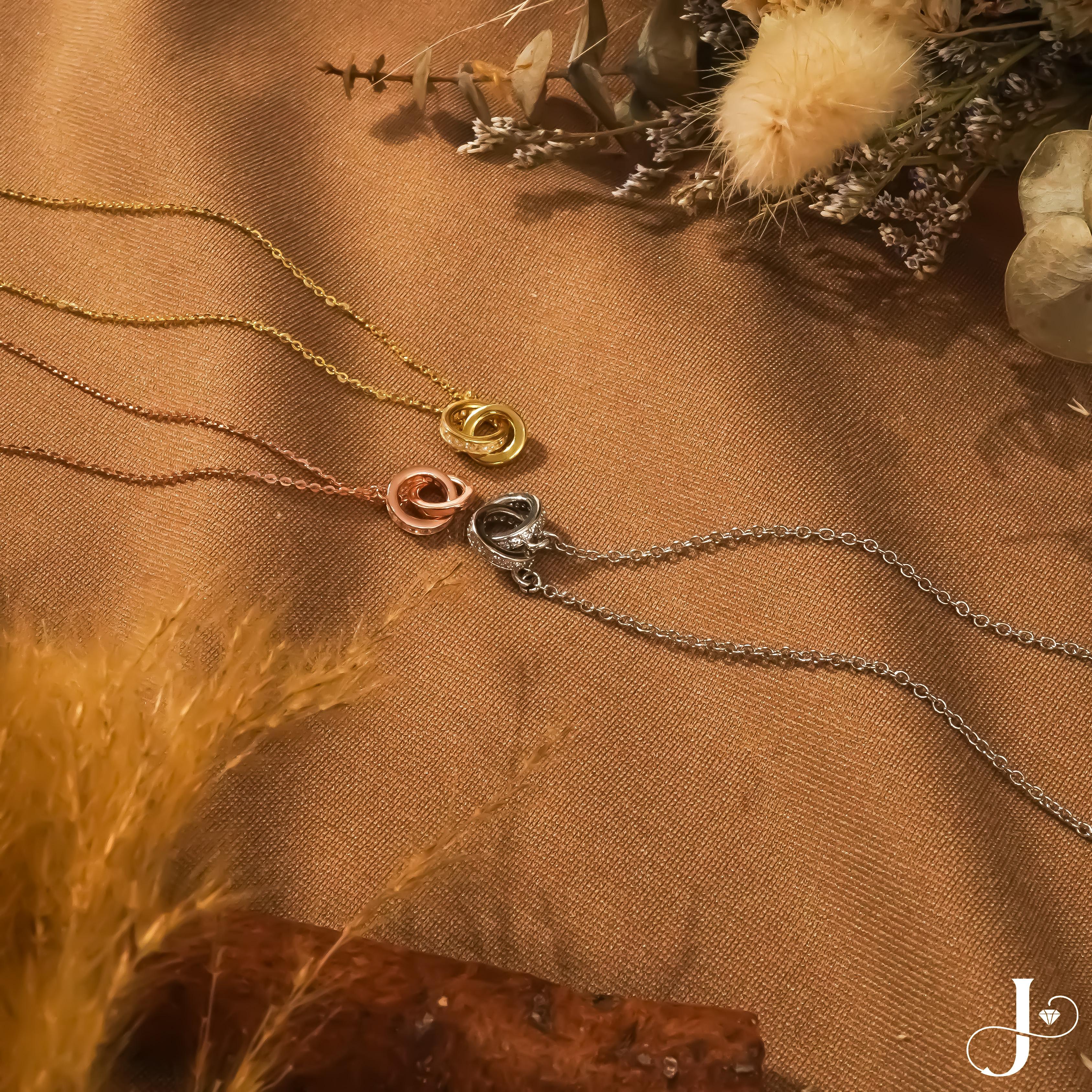 Jmtth Halo Loops Necklace Rose