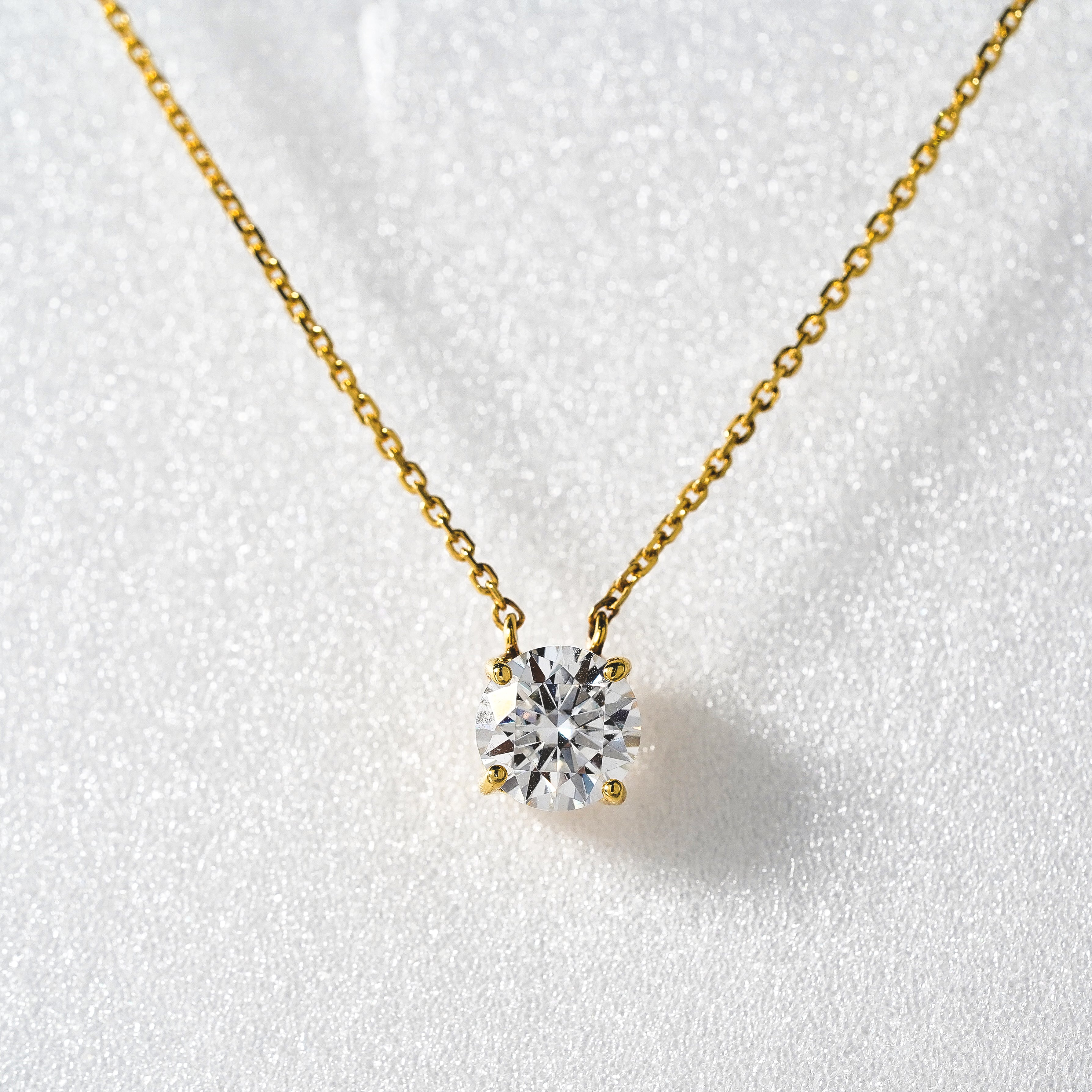 Jmtth Minimalist Necklace White