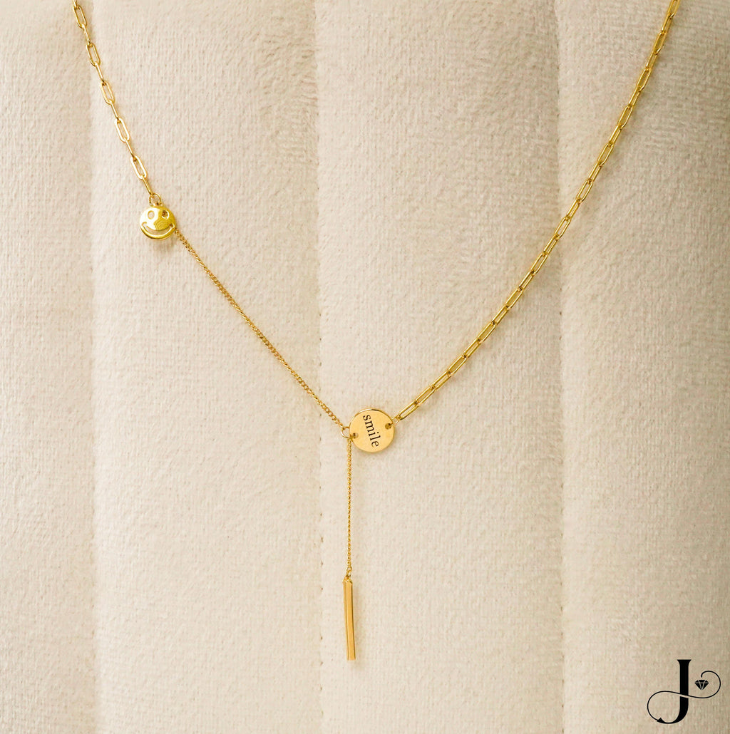 Jmtth Smiley Link Necklace