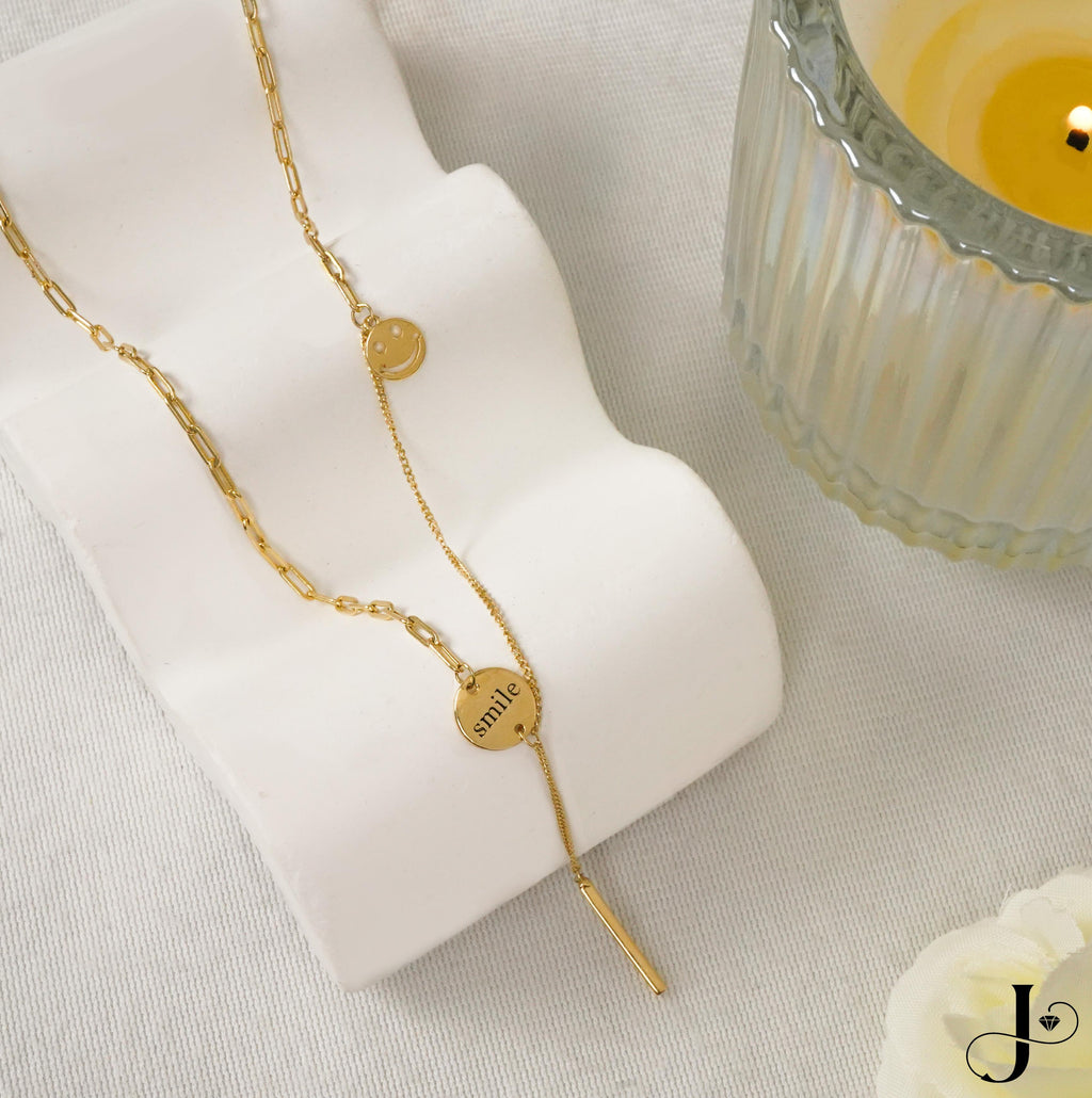Jmtth Smiley Link Necklace