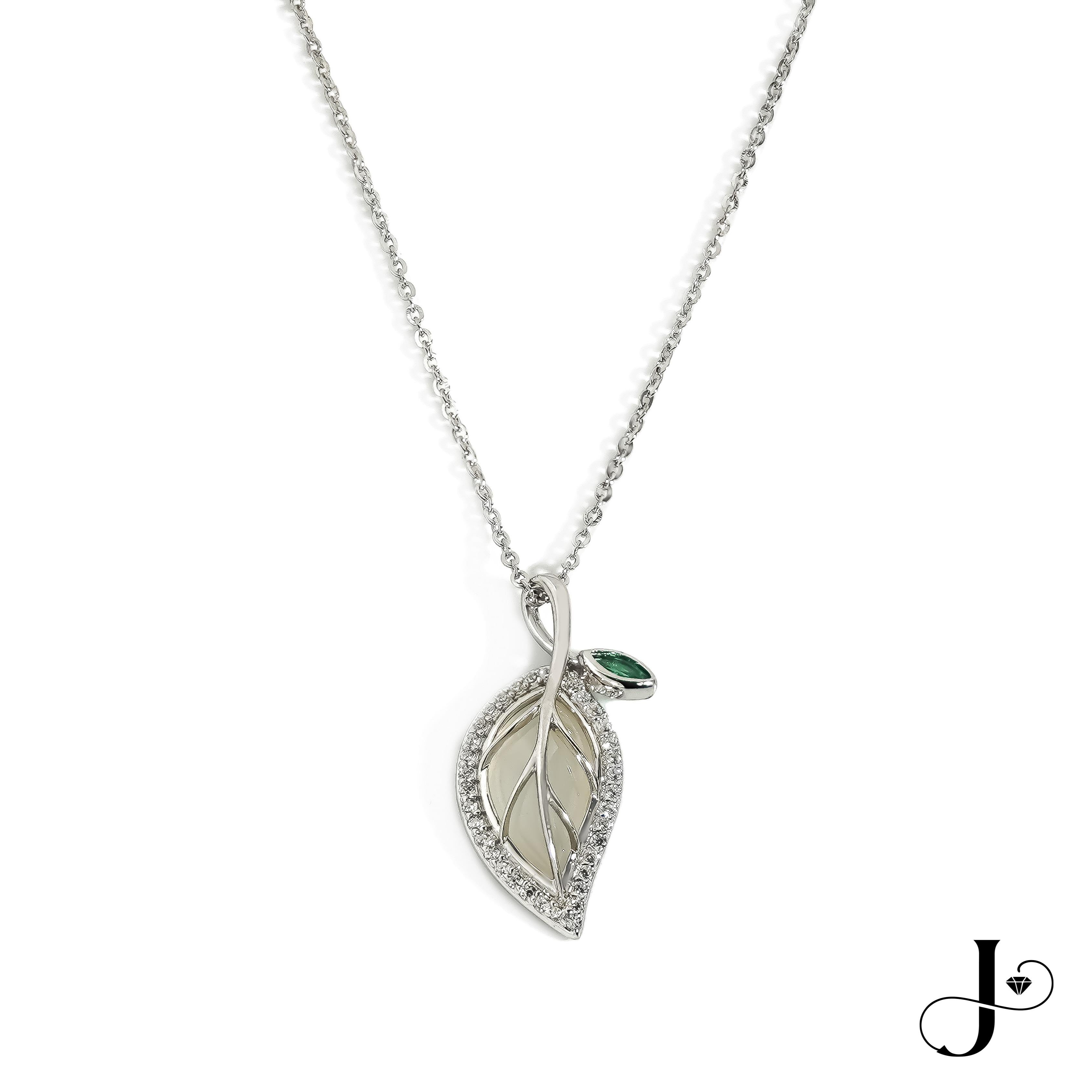 Jmtth Leaf of Light Necklace Silver